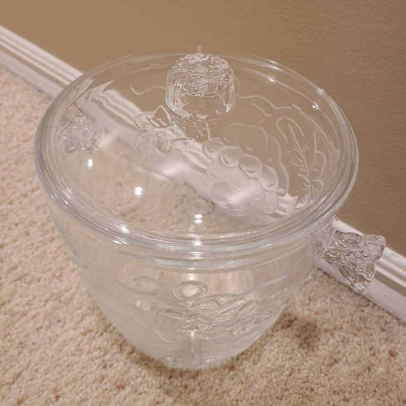 Prodyne Double Wall Ice Bucket with Embossed Grape Design - Picture 5 of 9